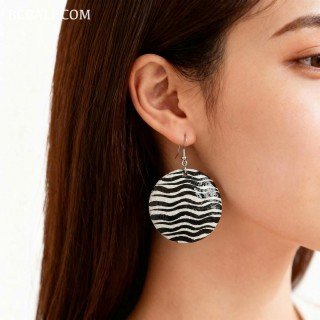 New Design Painting Wood Earrings Black & White